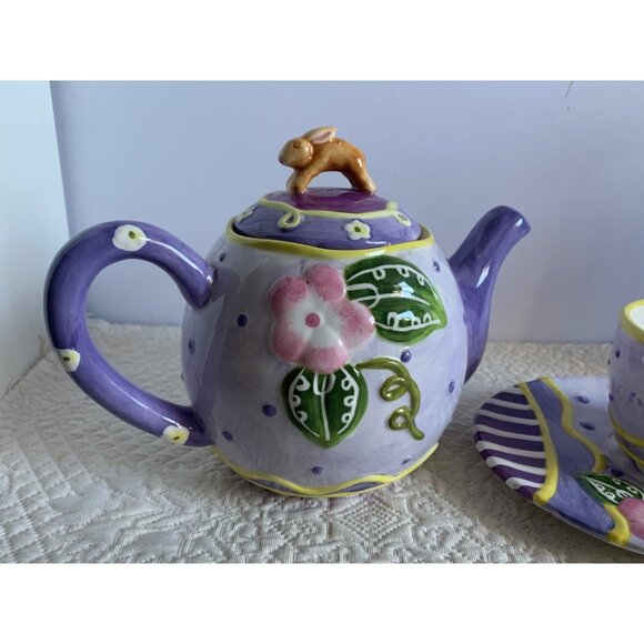 Home Interiors Bunny teapot with cup and saucer - Picture 2 of 14